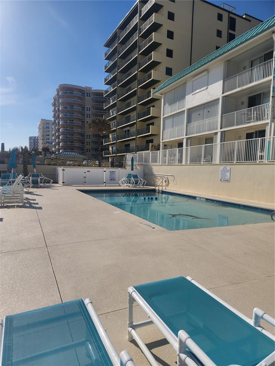 CURRAN SHORES SOUTH - Residential