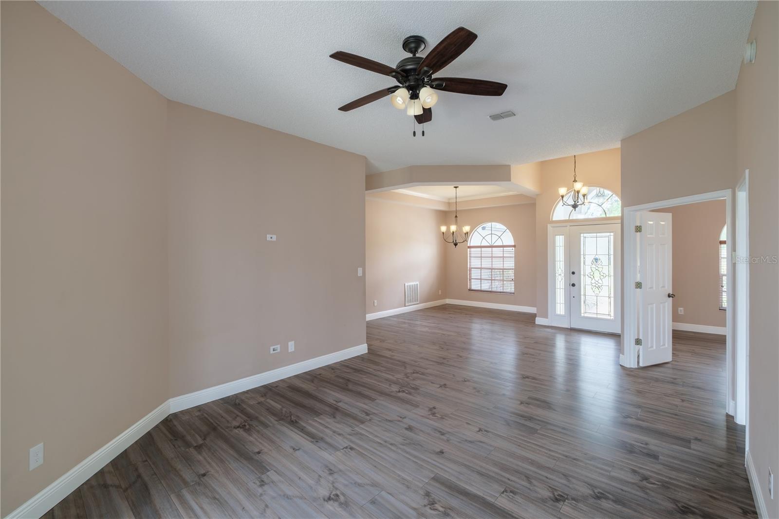 2371 PINEBROOK COURT