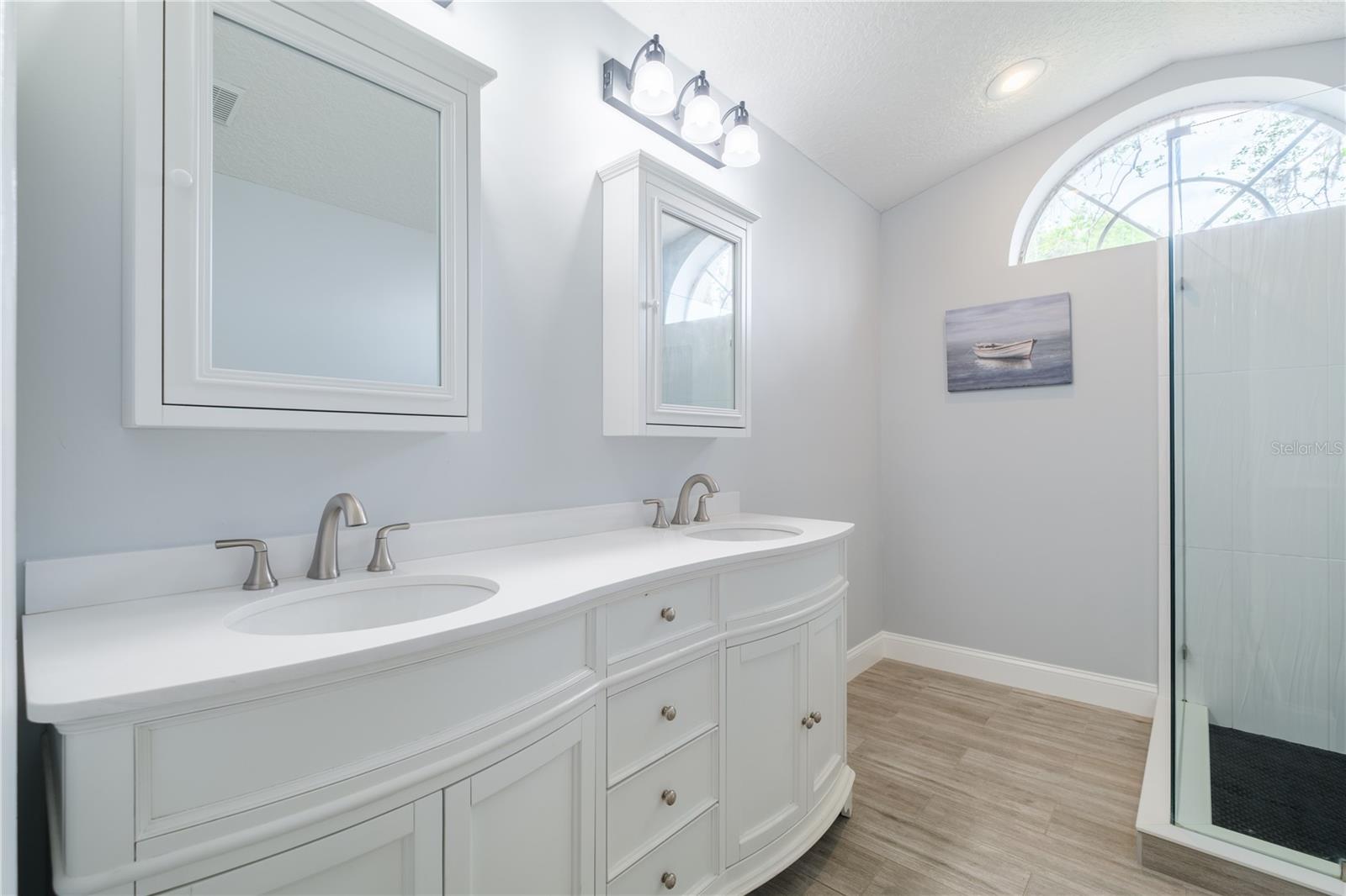 RIVERSIDE AT TWIN RIVERS UN 2 - Residential