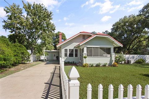 1317 E 2ND AVENUE MOUNT DORA FL 32757