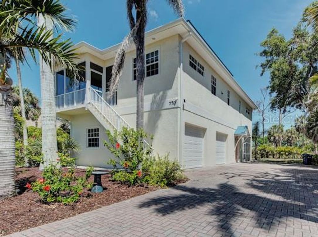 Photo of 770 Yale Street, Englewood, FL 34223 (MLS # N6138436)