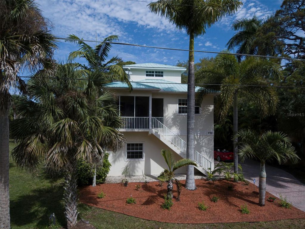 Photo of 770 Yale Street, Englewood, FL 34223 (MLS # N6138436)
