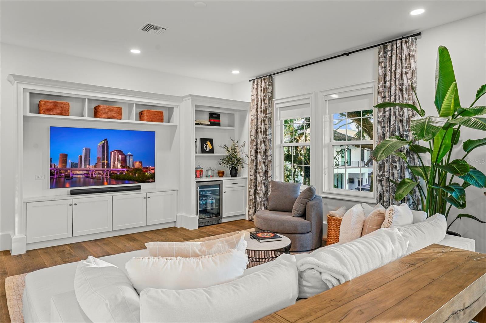 BEACH PARK - Residential