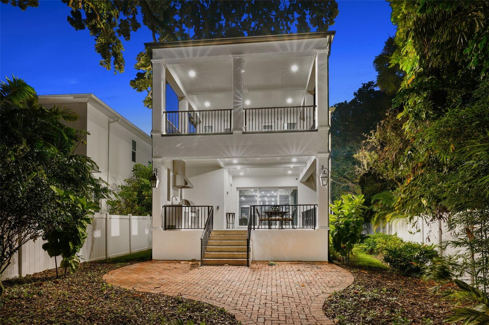 BEACH PARK - Residential