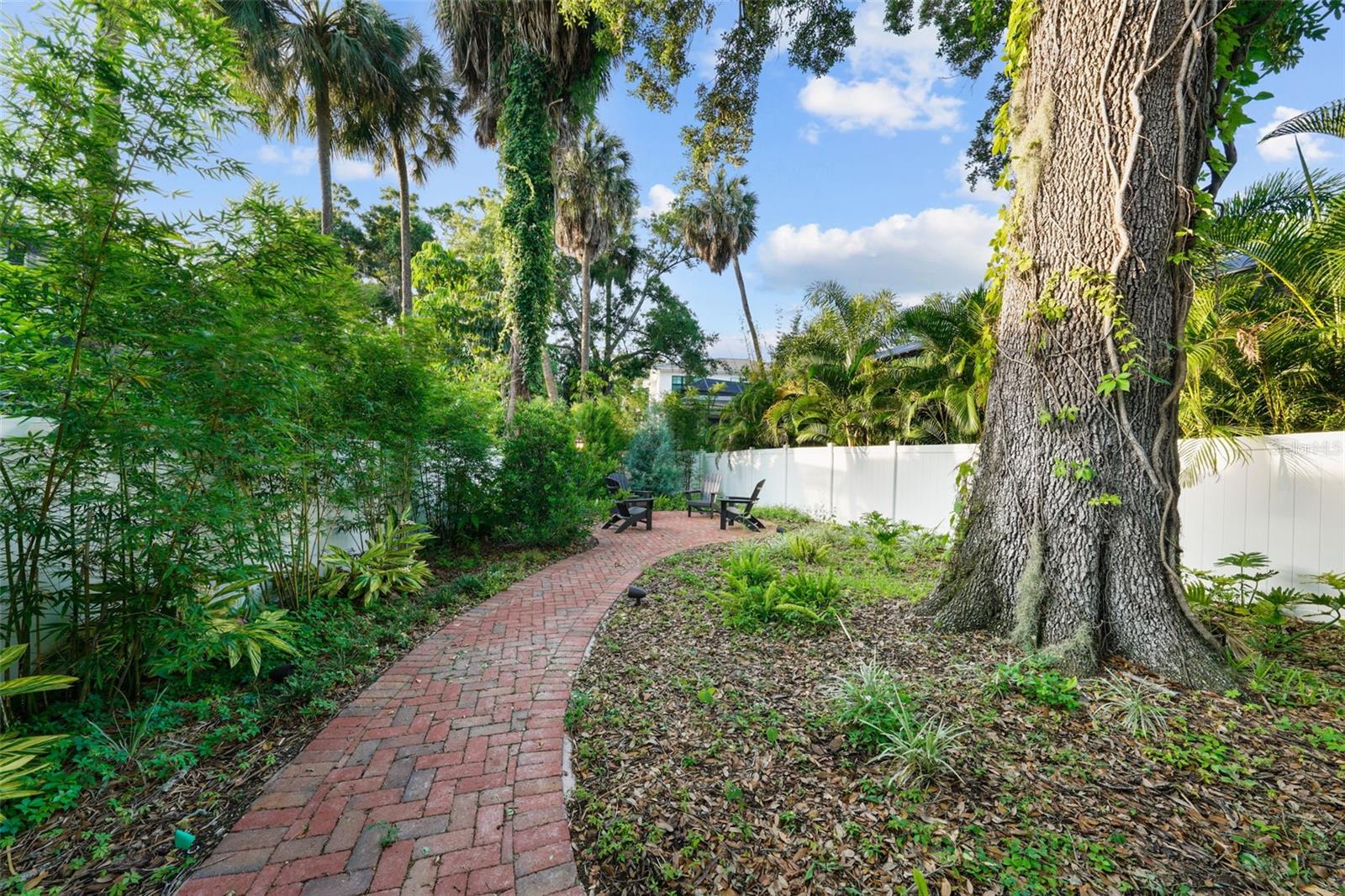 BEACH PARK - Residential