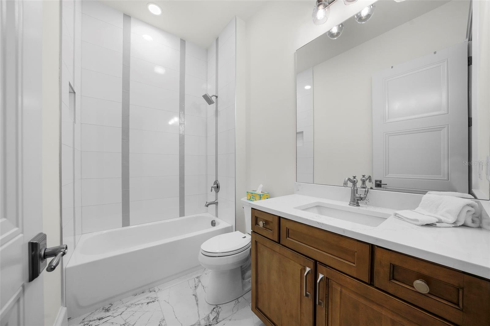 BEACH PARK - Residential