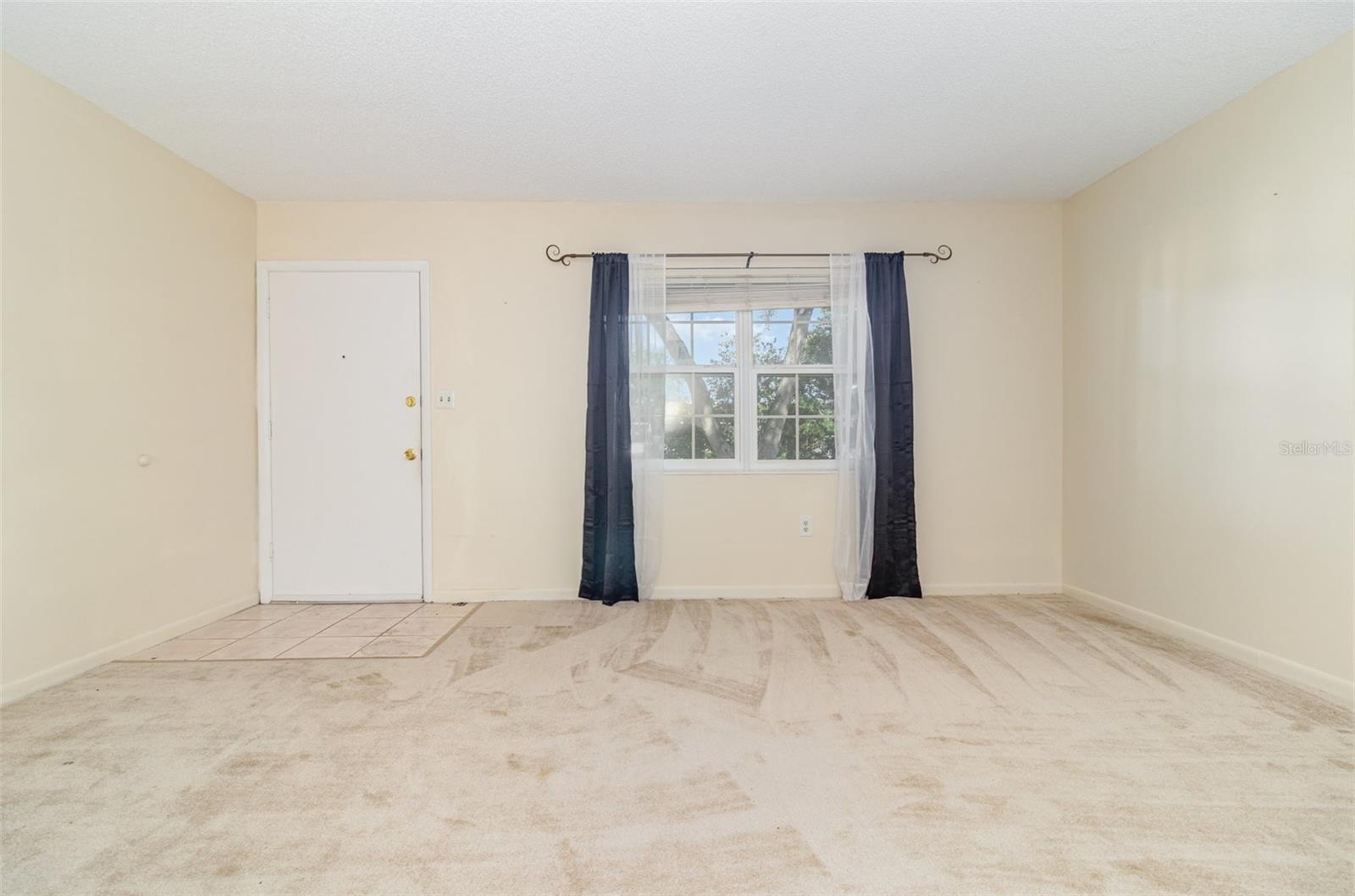 LAKESIDE MANOR APTS CONDO - Residential