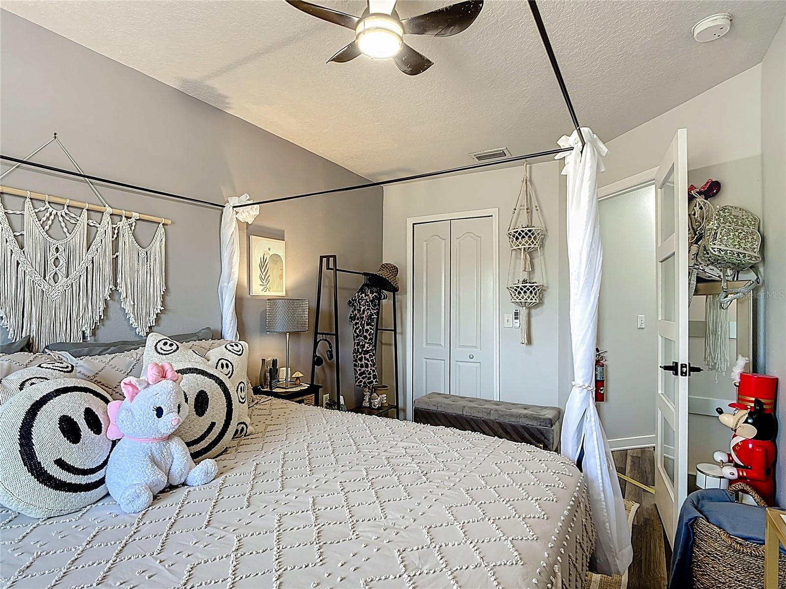 ISLAND CLUB WEST PH 2 - Residential