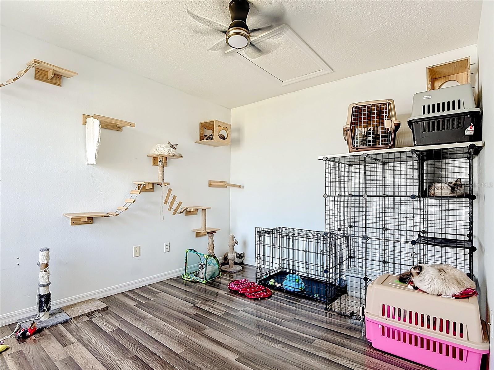 ISLAND CLUB WEST PH 2 - Residential