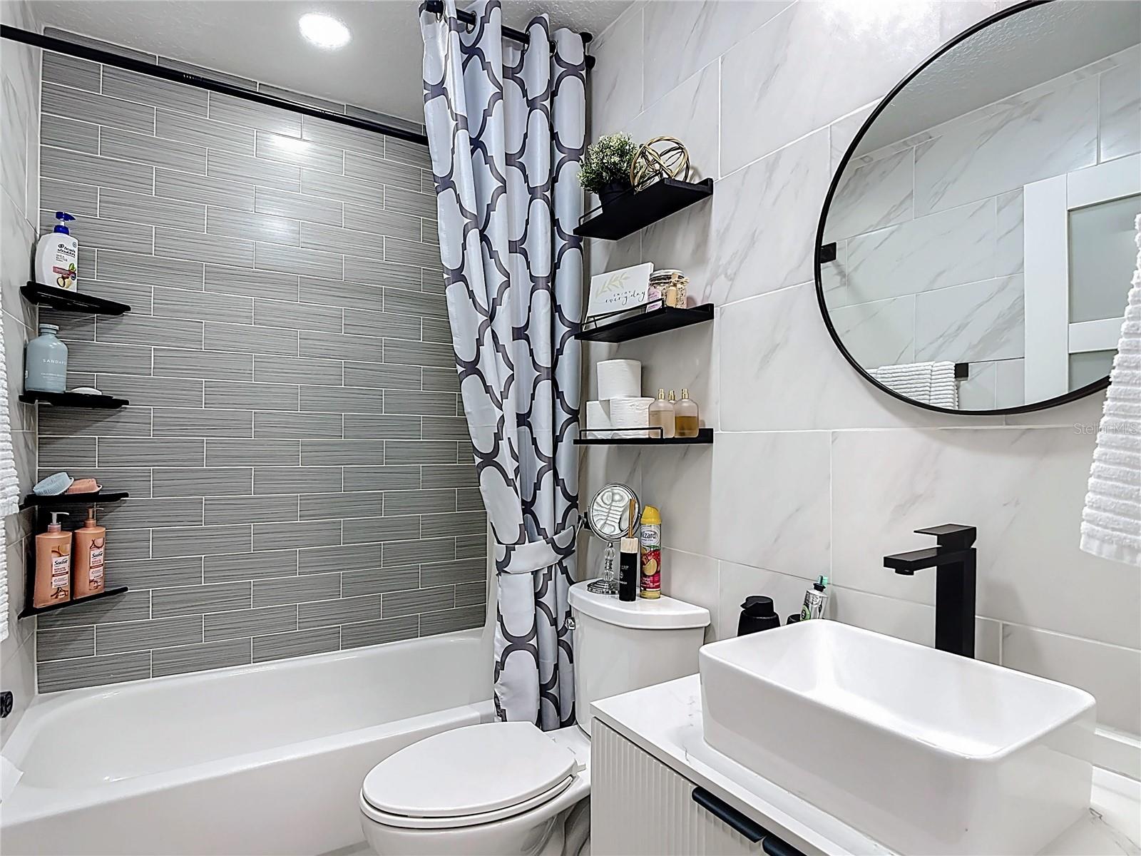 ISLAND CLUB WEST PH 2 - Residential