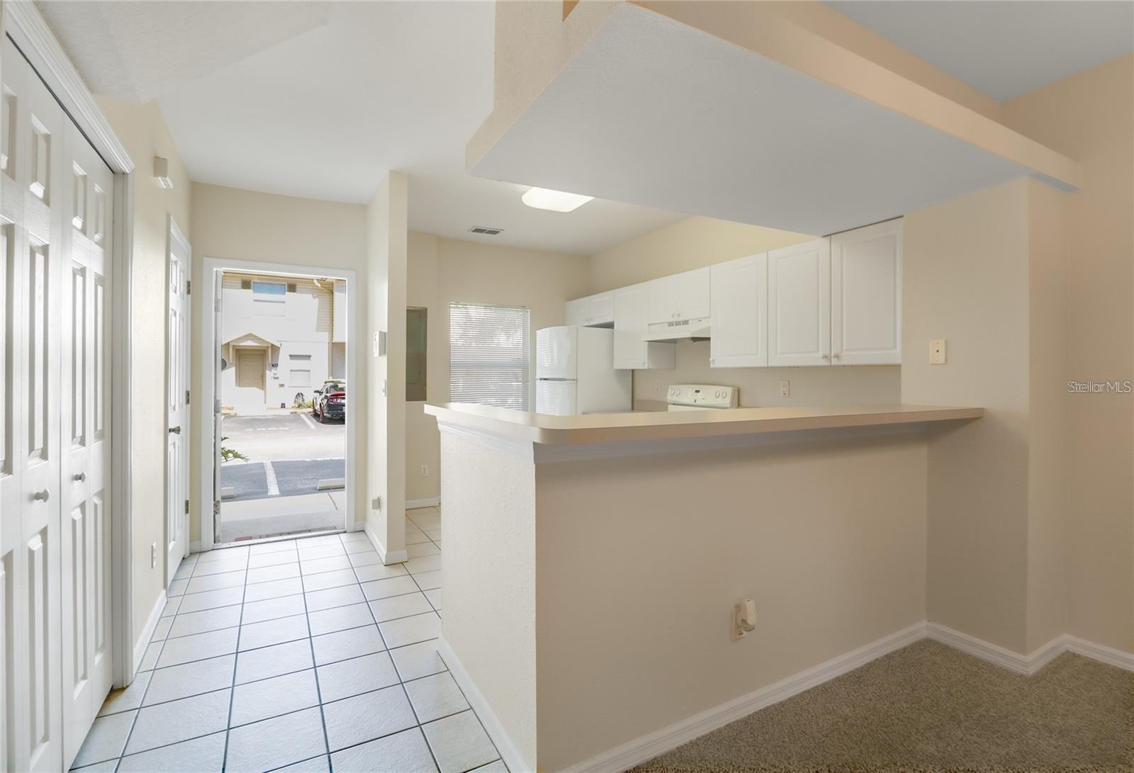 MANHATTAN-HUMPHREY TWNHMS U - Residential Lease