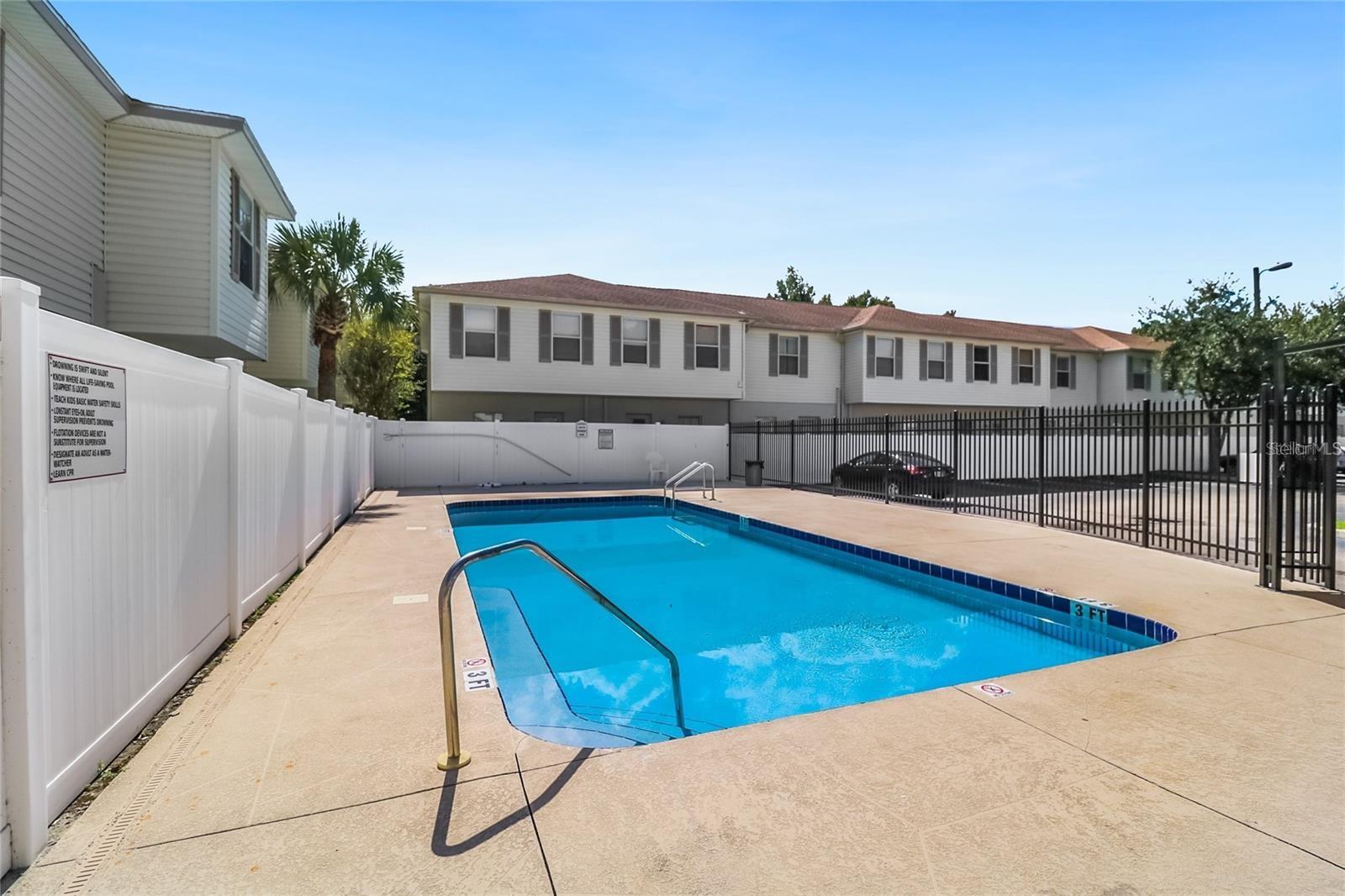 MANHATTAN-HUMPHREY TWNHMS U - Residential Lease