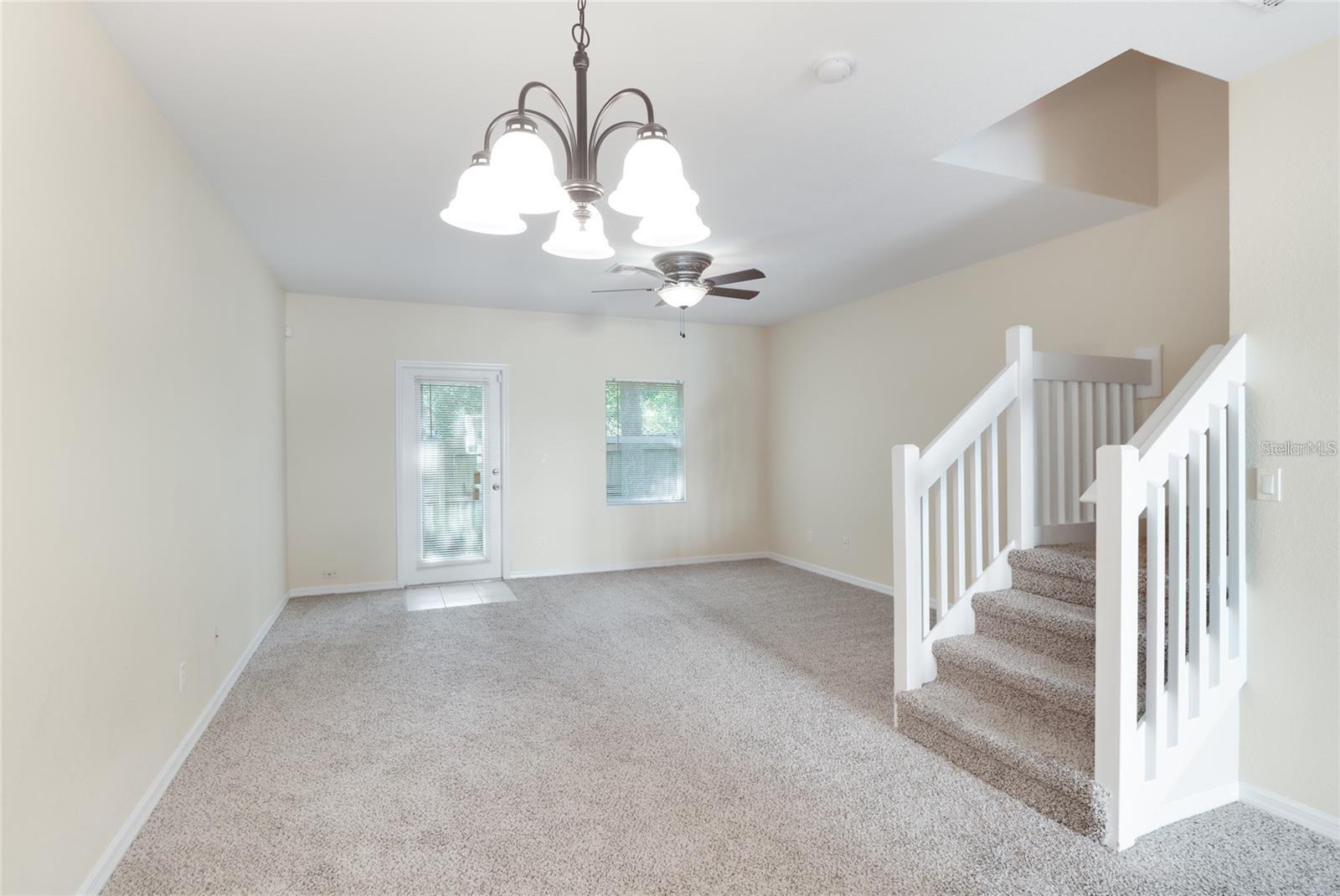 MANHATTAN-HUMPHREY TWNHMS U - Residential Lease