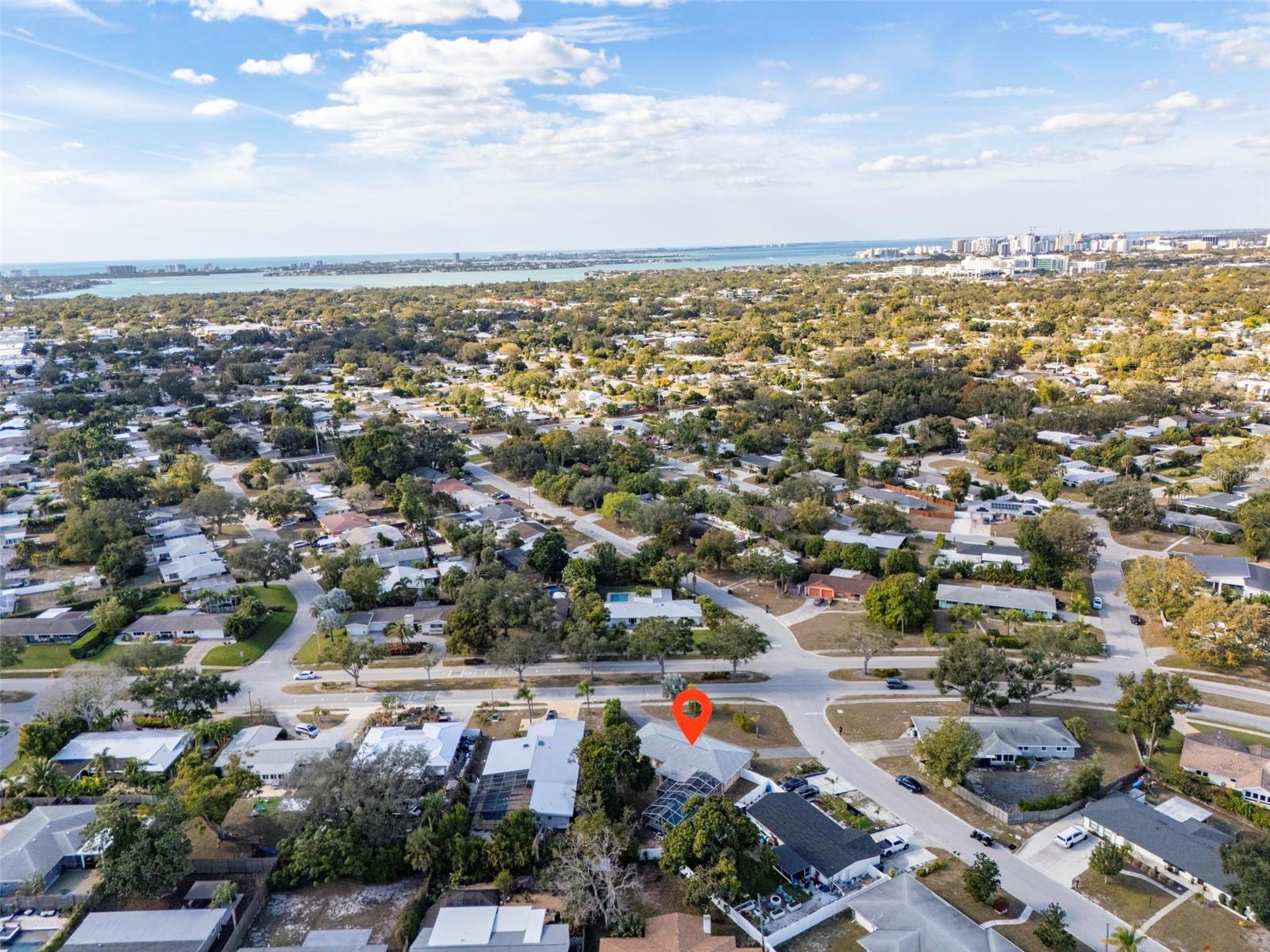 SOUTH GATE - Residential