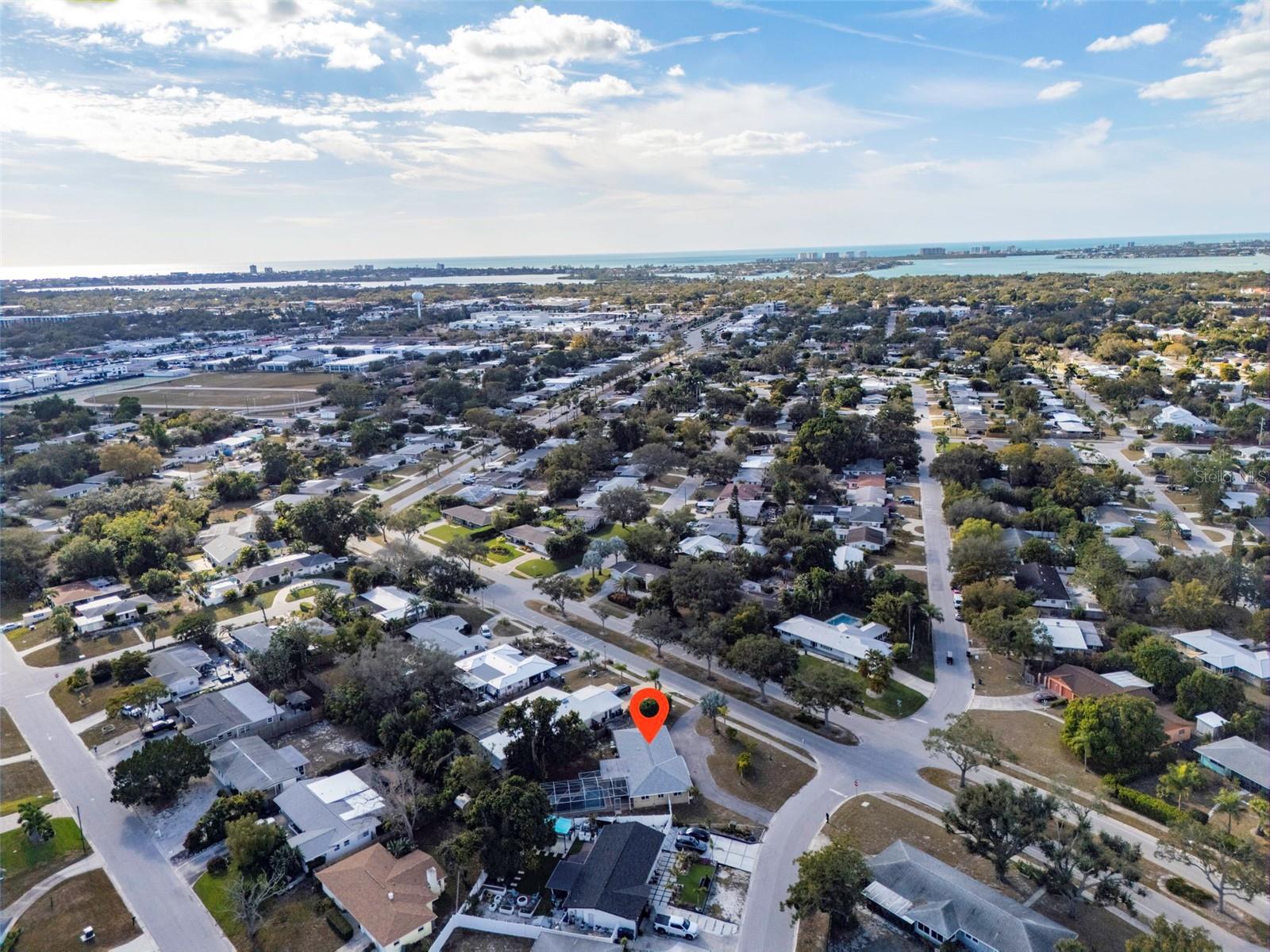 SOUTH GATE - Residential