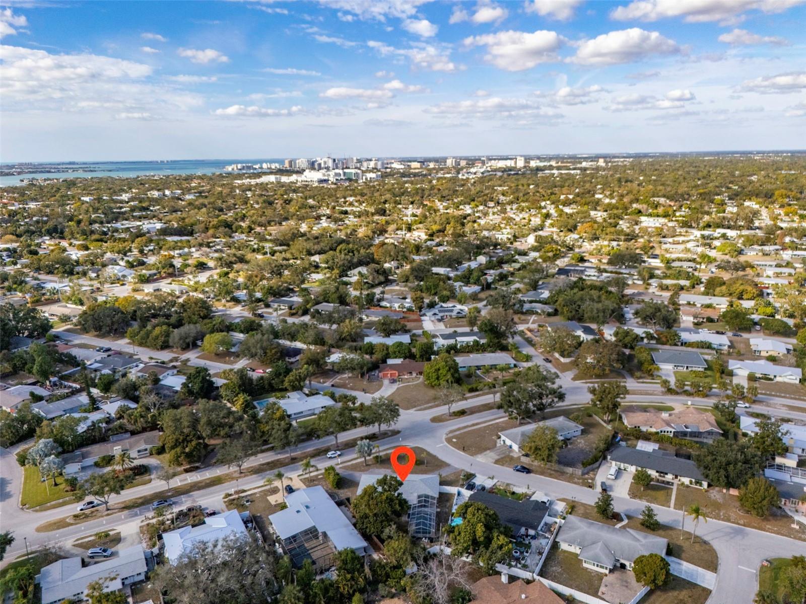 SOUTH GATE - Residential