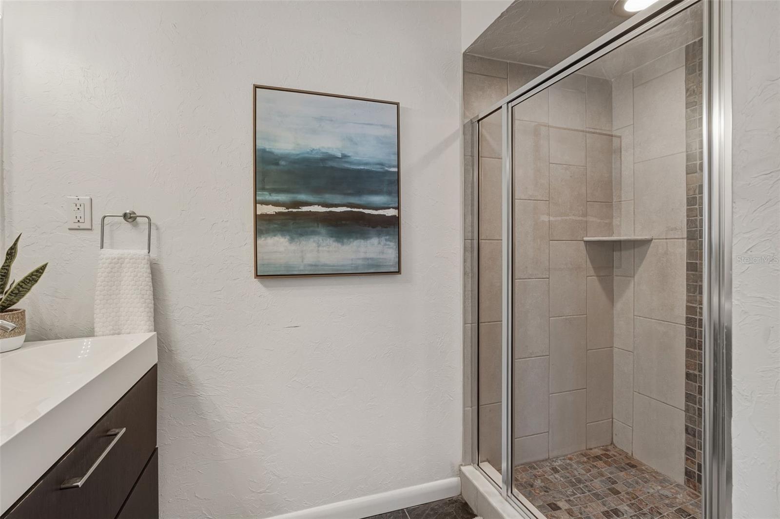 SOUTH GATE - Residential