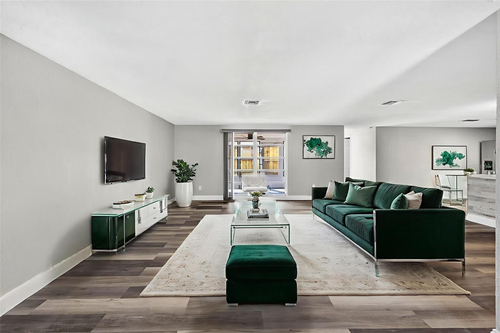 7334 FOX HOLLOW DRIVE