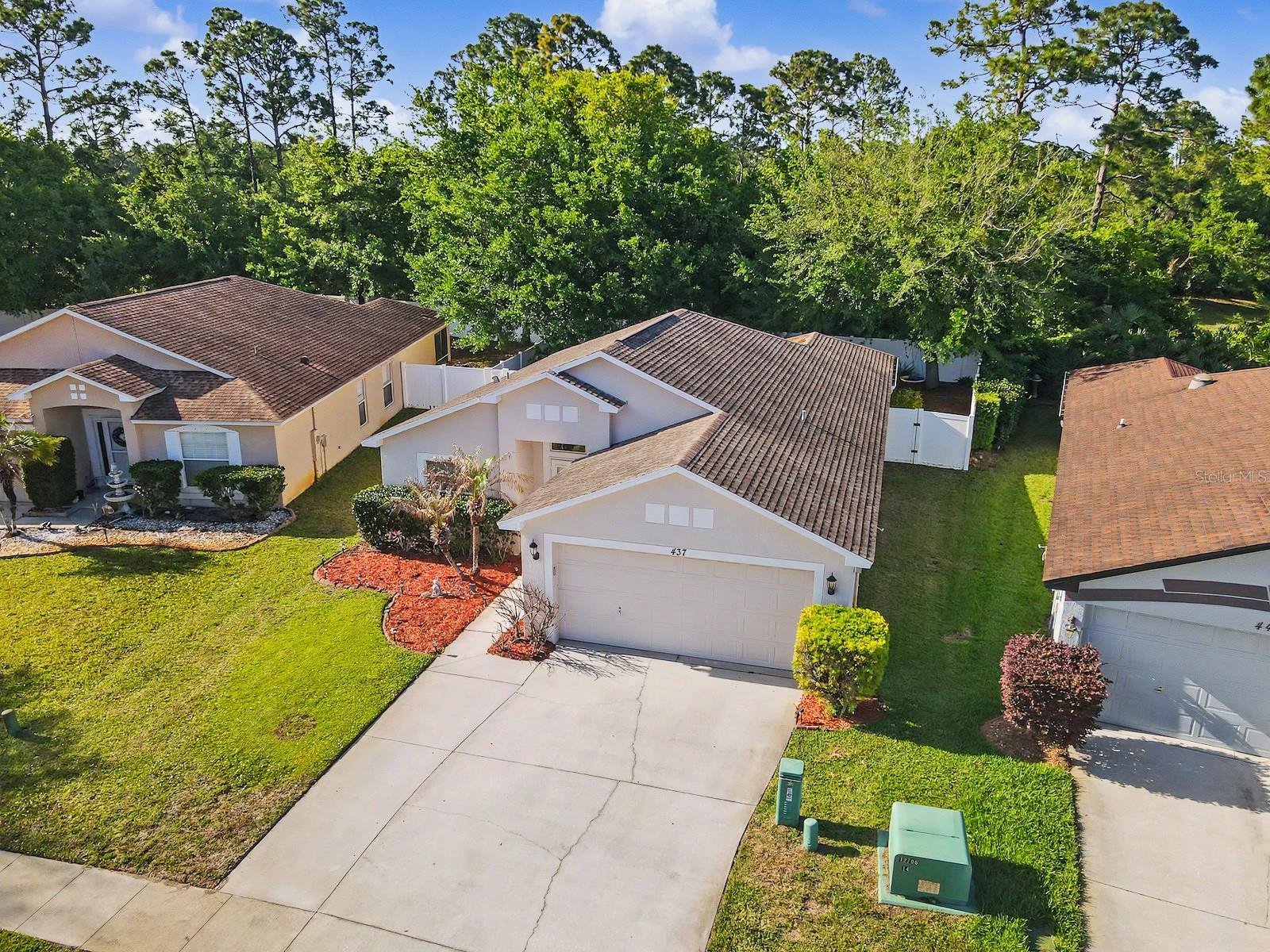 GRAND PRESERVE PH 02 - Residential