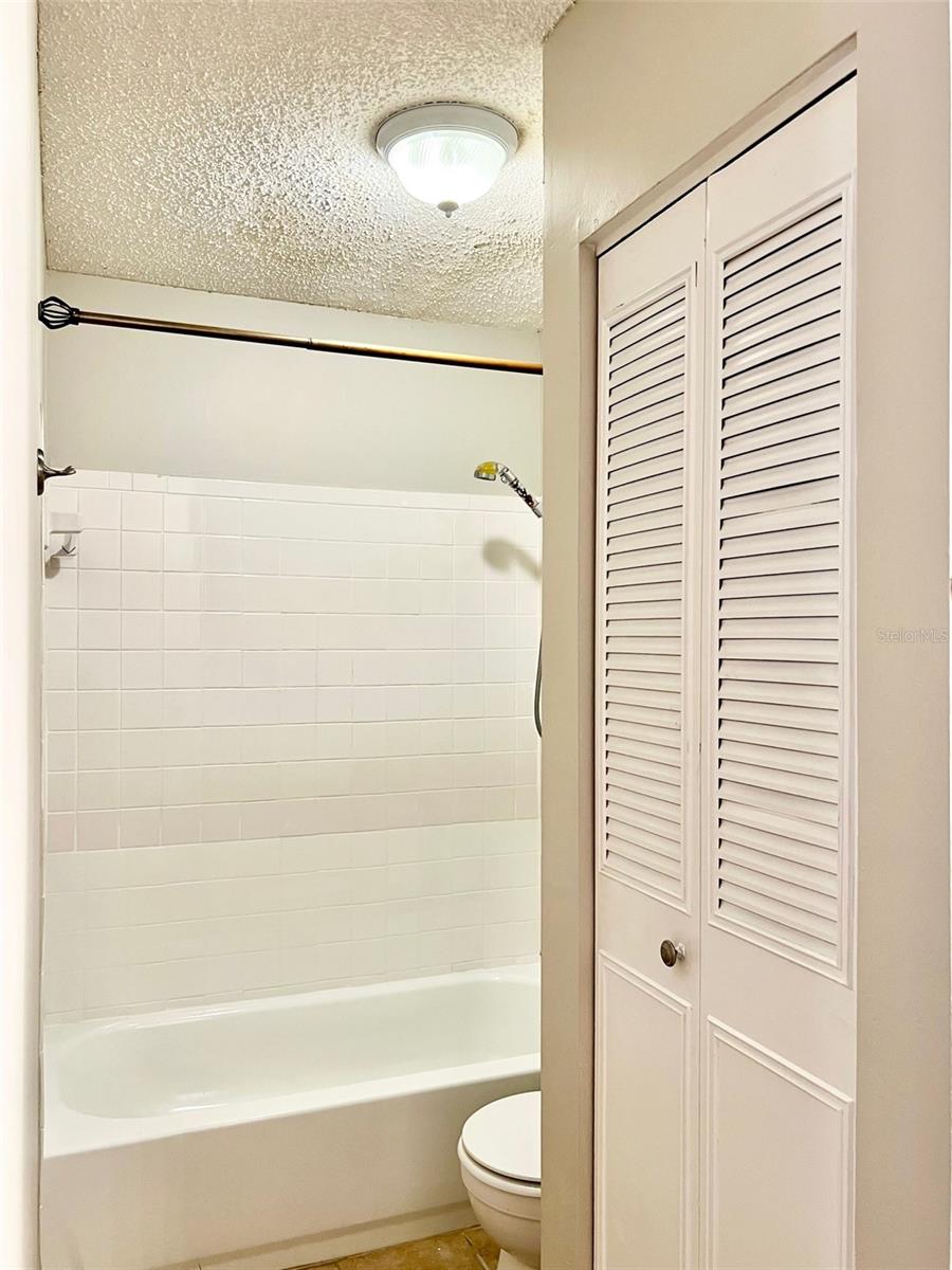 ROYAL ARMS CONDO - Residential