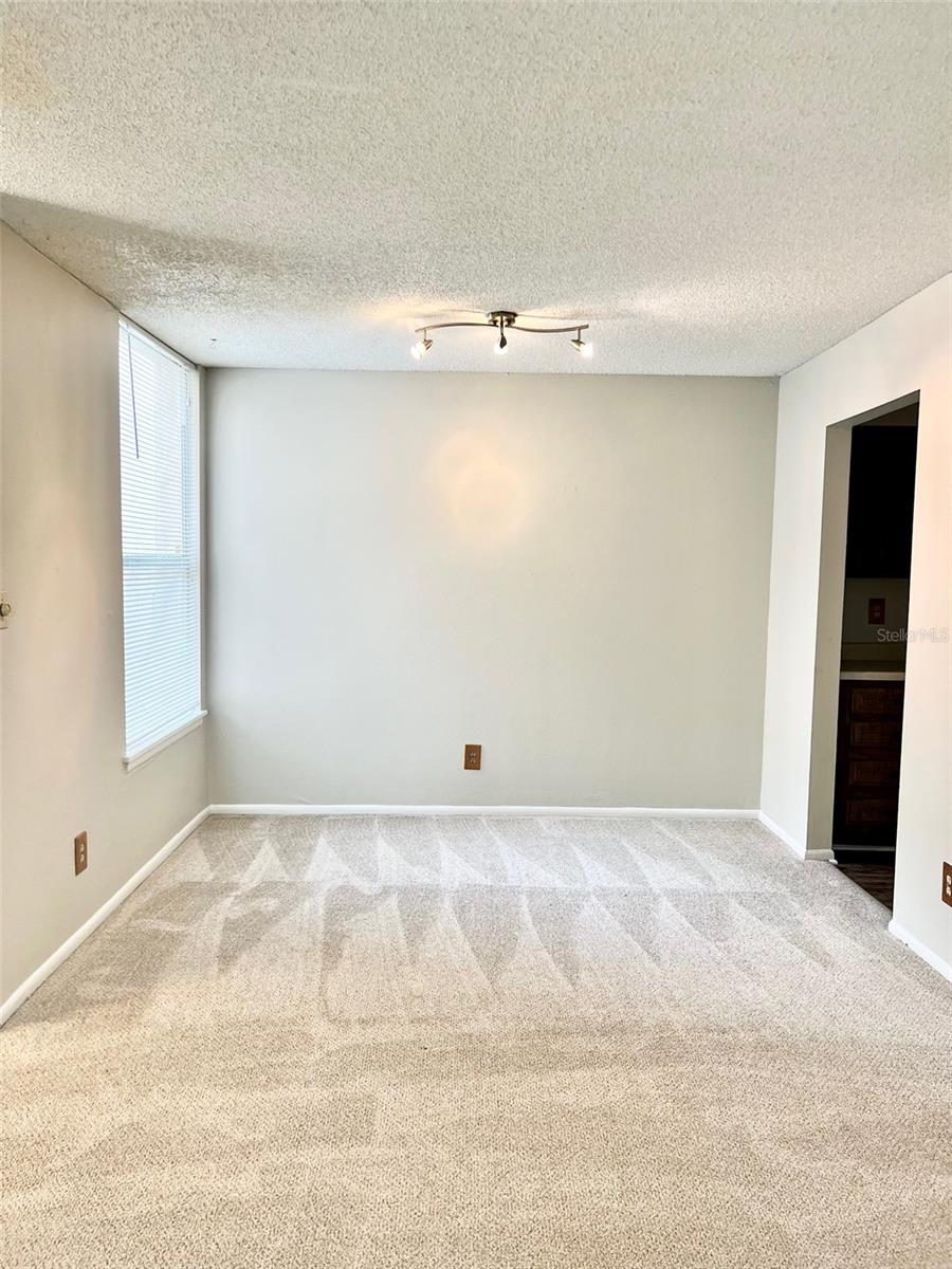 ROYAL ARMS CONDO - Residential