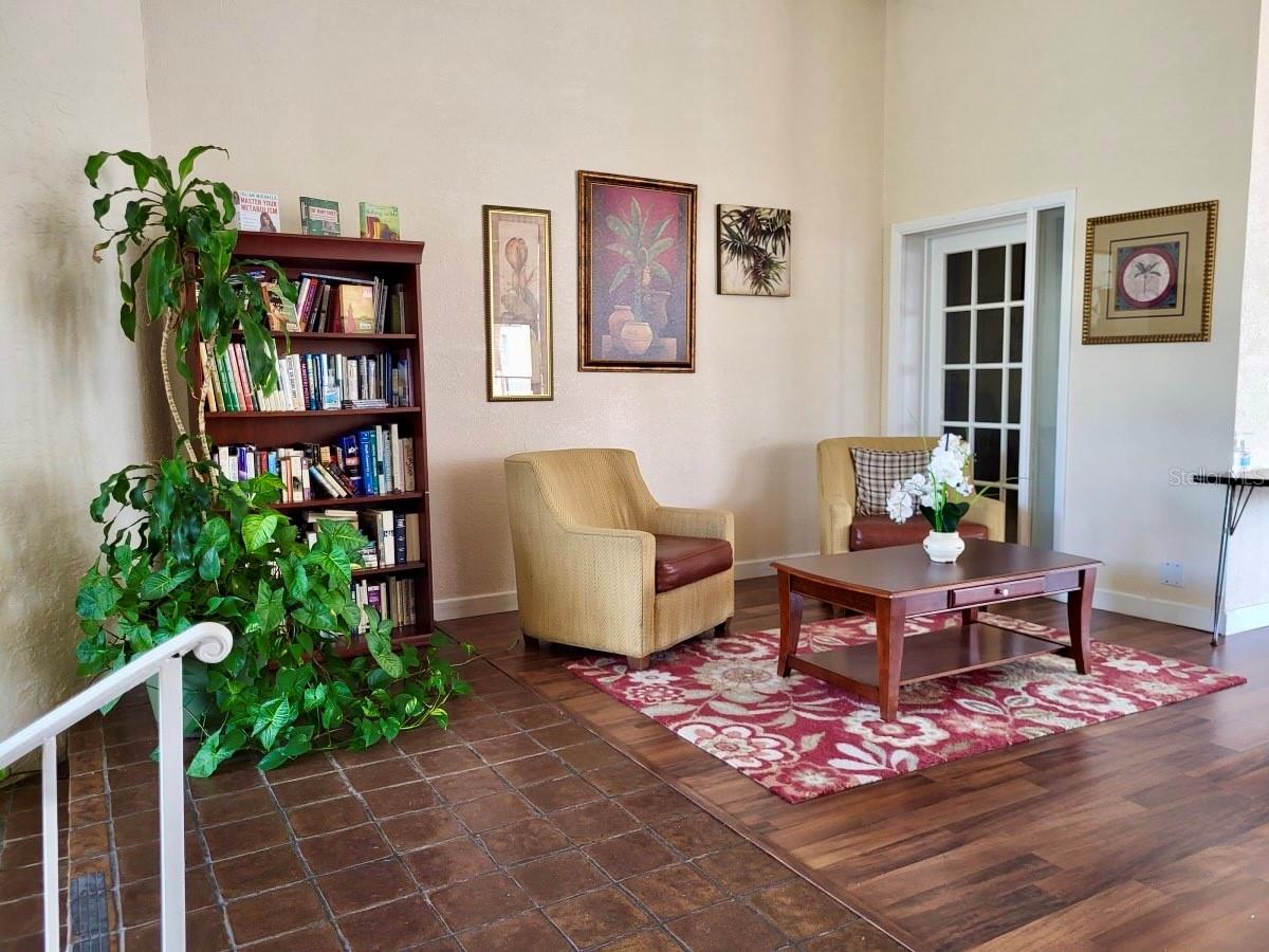 ROYAL ARMS CONDO - Residential