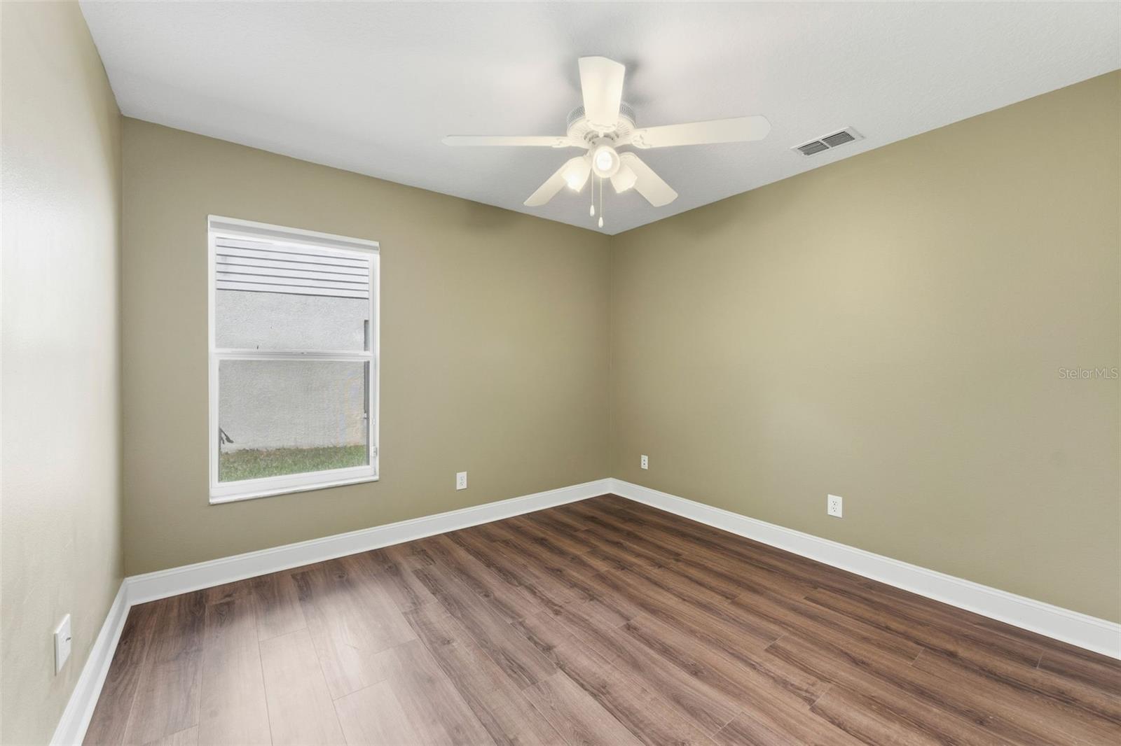 DEER PARK - Residential Lease