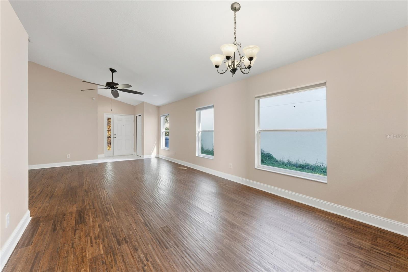 DEER PARK - Residential Lease