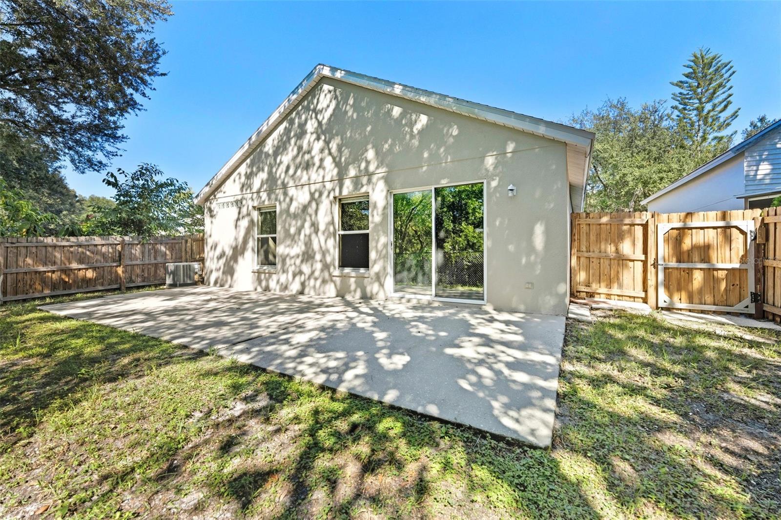 DEER PARK - Residential Lease