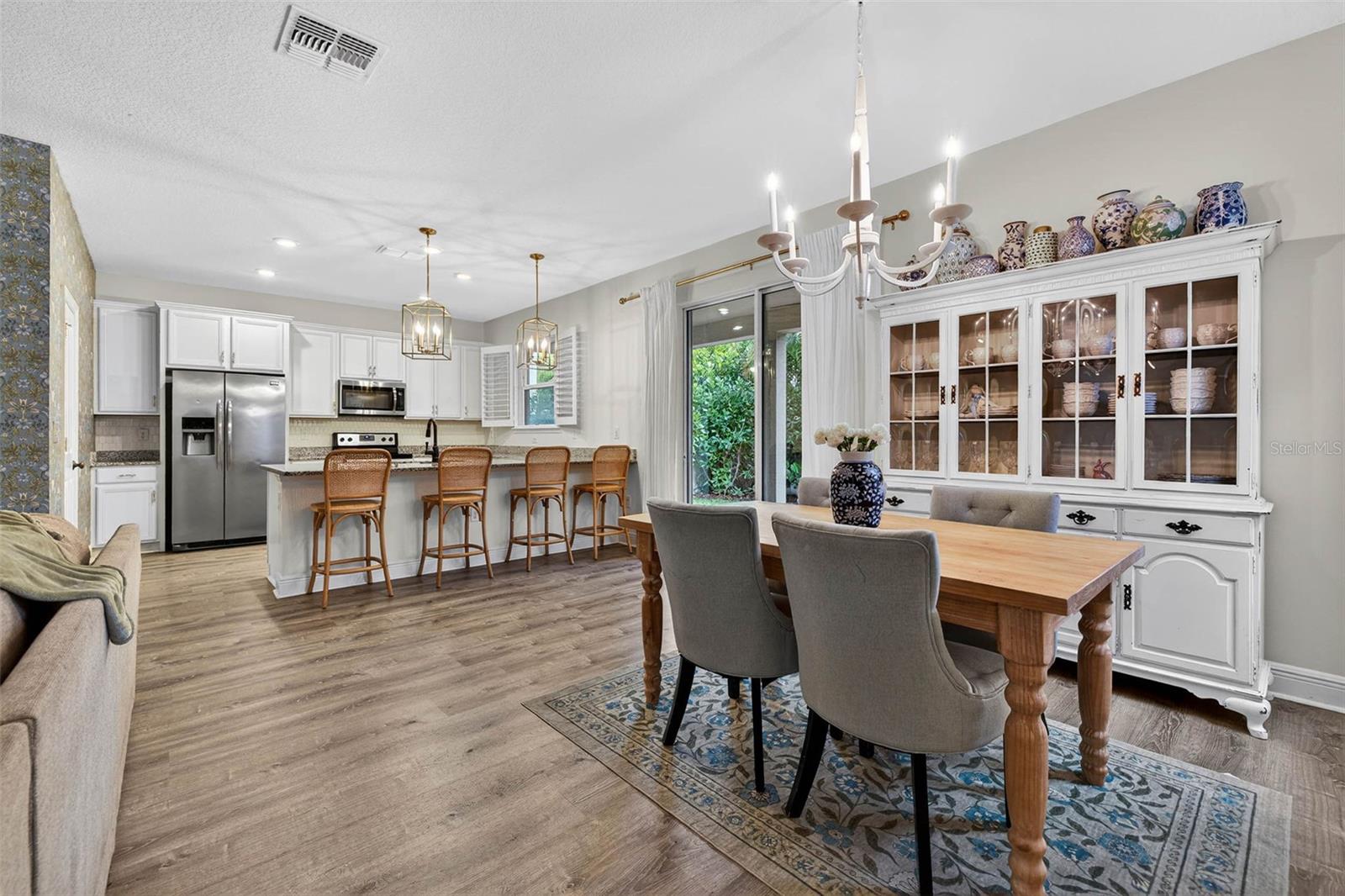 SEMINOLE GROVES - Residential