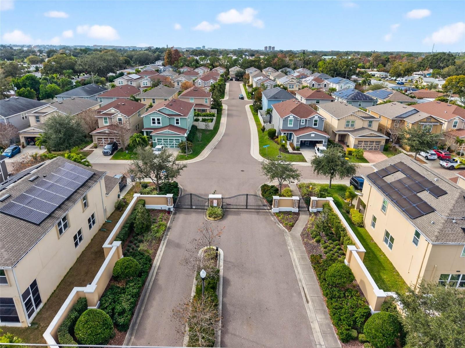 SEMINOLE GROVES - Residential