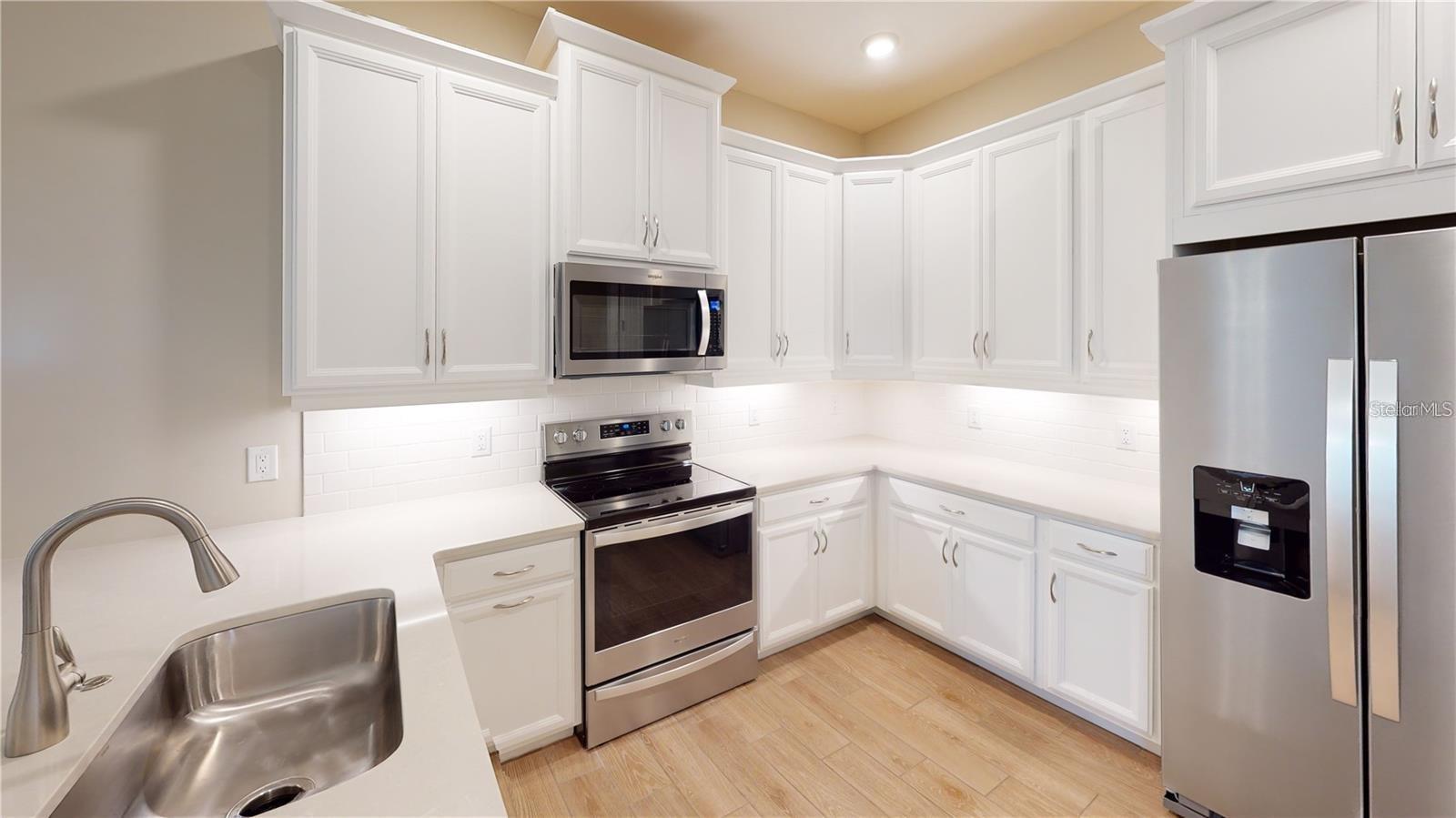 PALENCIA - Residential Lease