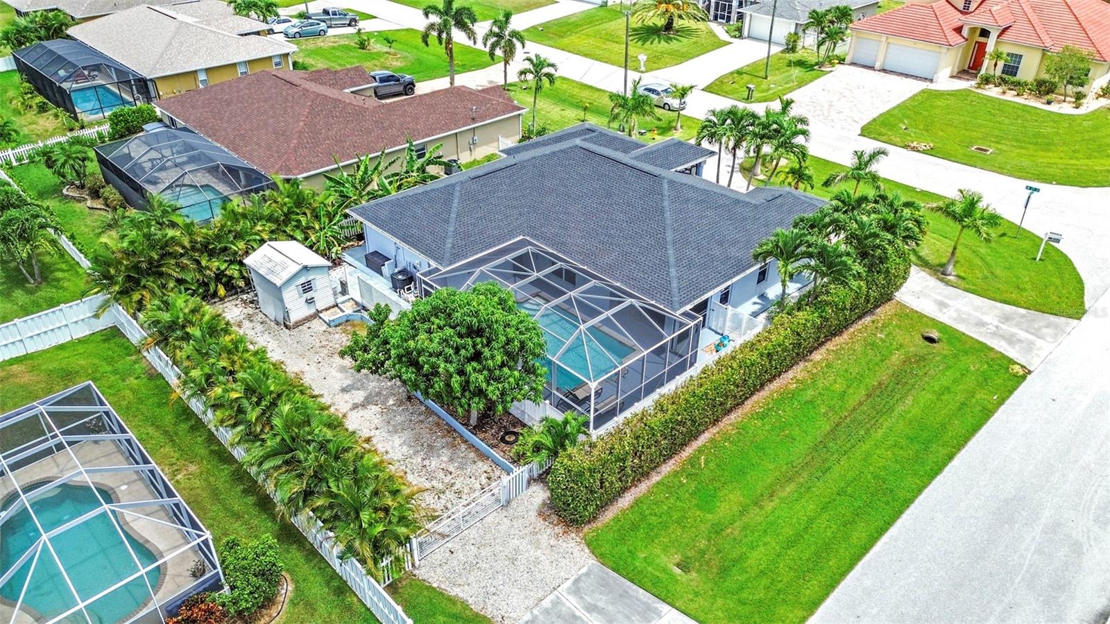 CAPE CORAL - Residential