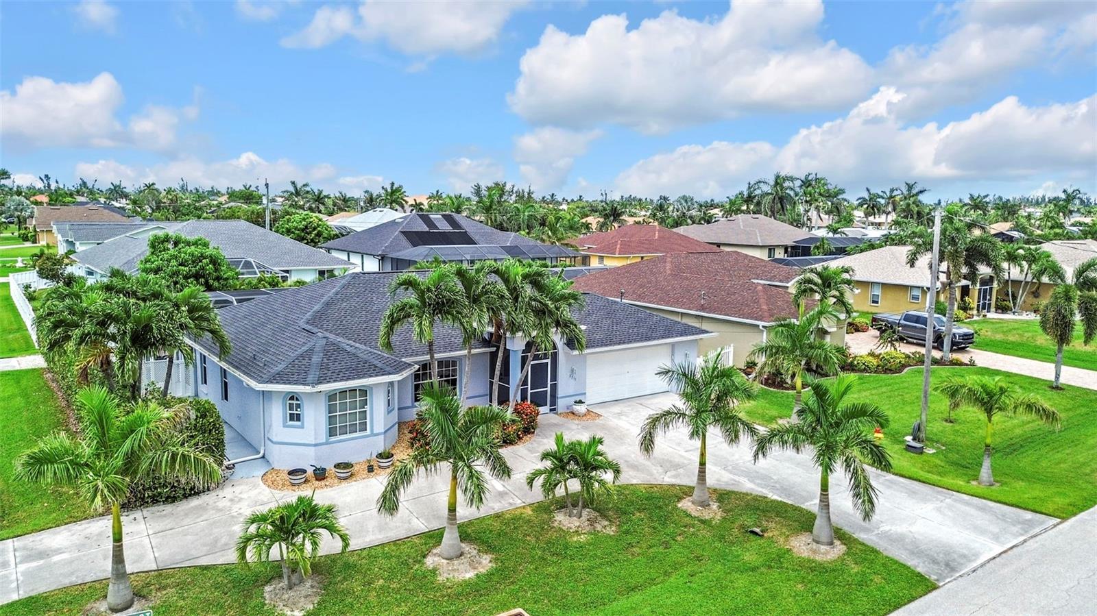 CAPE CORAL - Residential