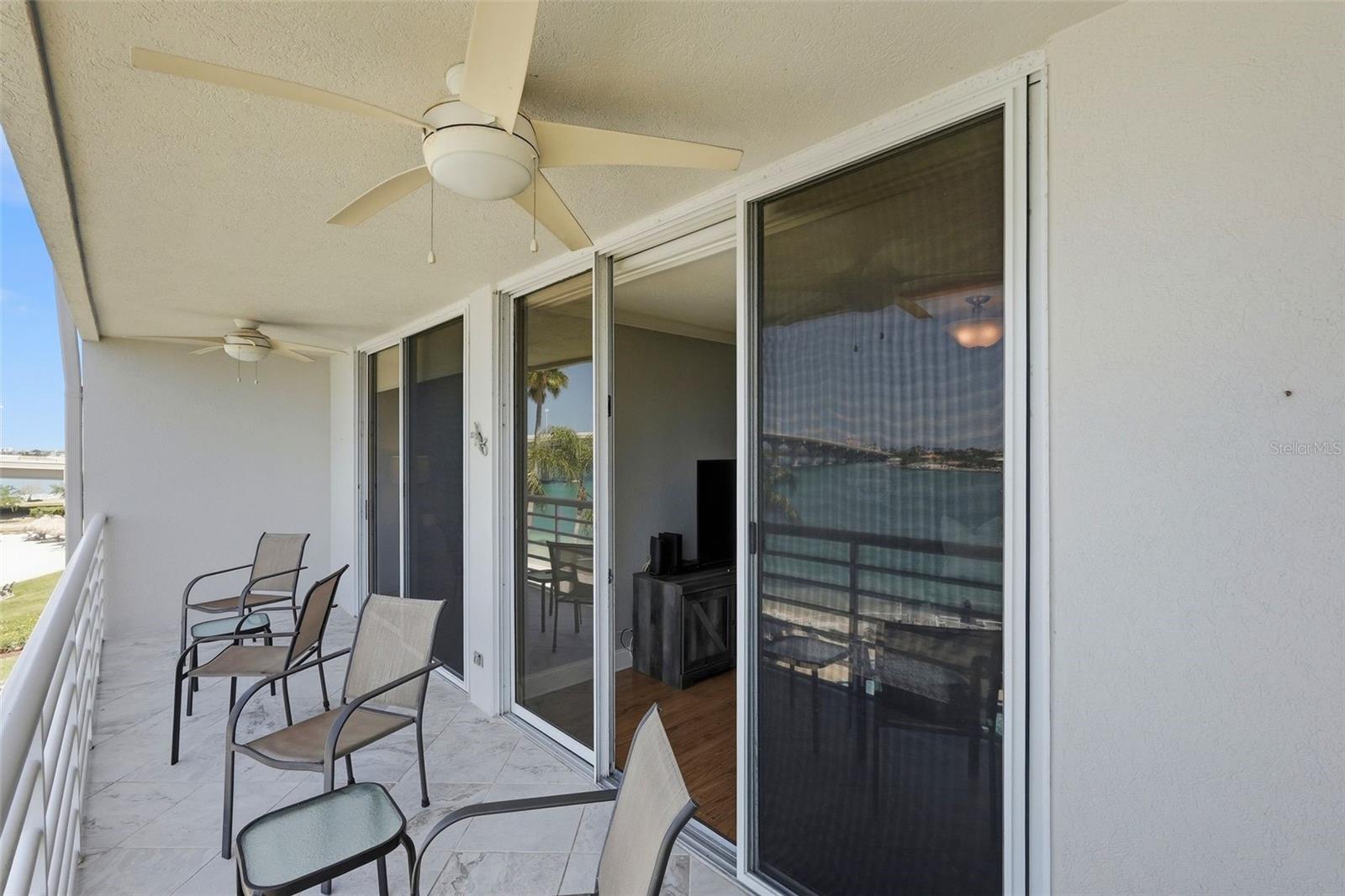 BAHIA VISTA - Residential