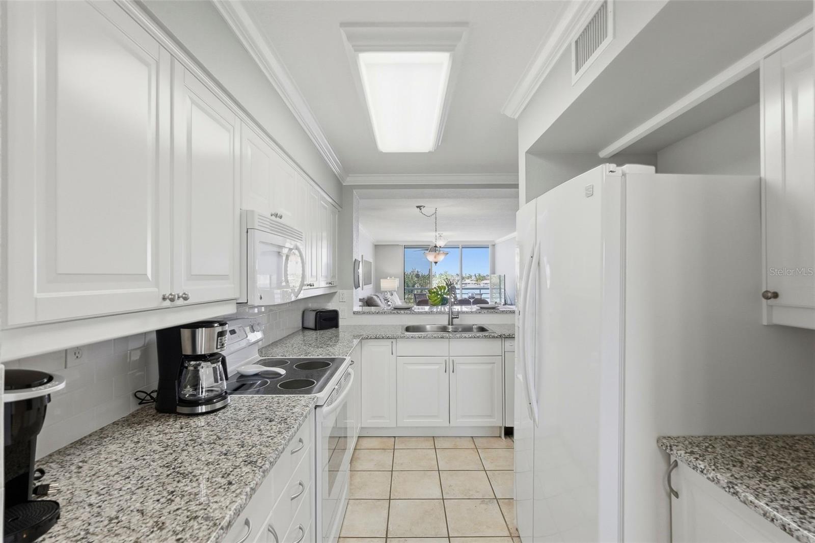 BAHIA VISTA - Residential