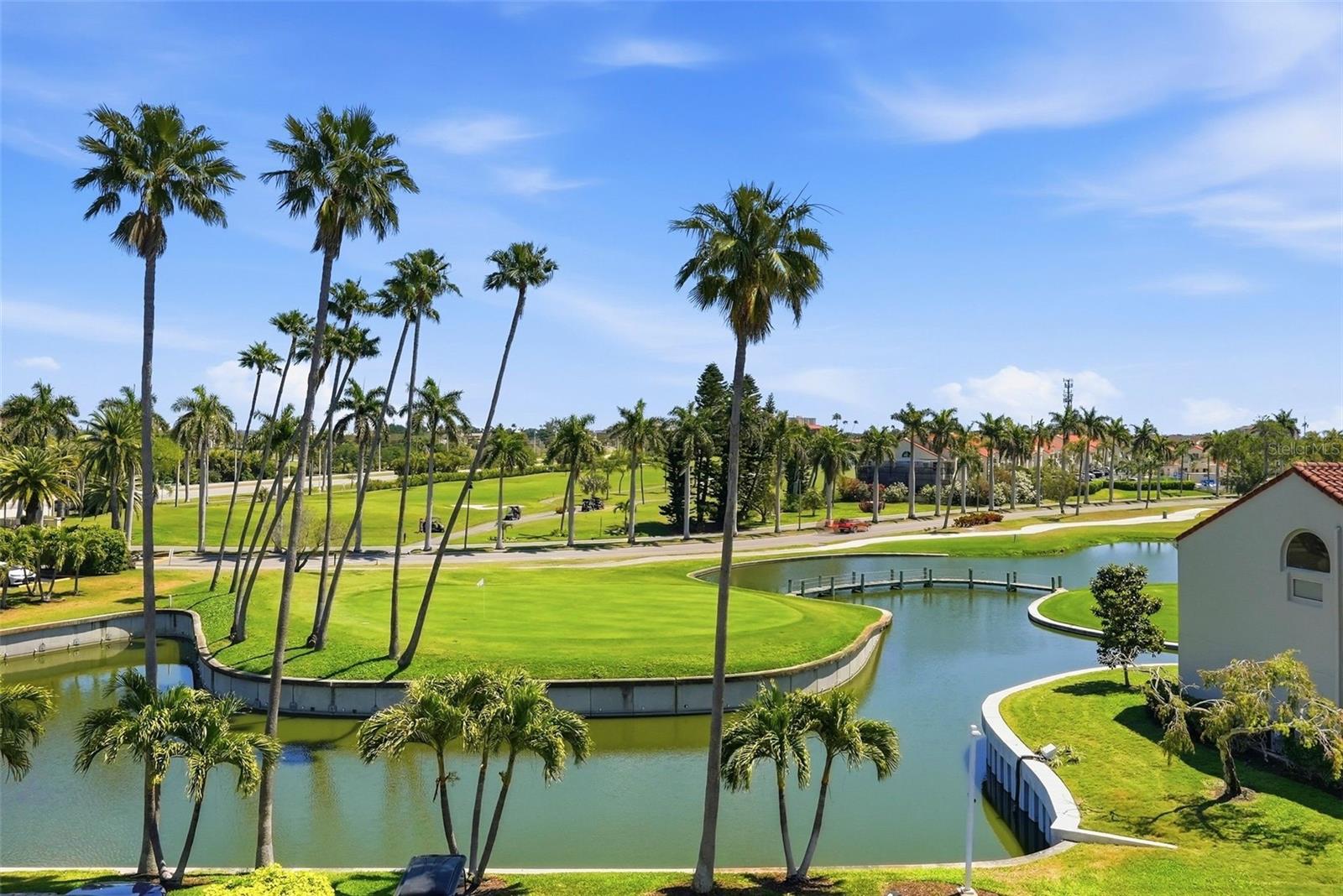 BAHIA VISTA - Residential