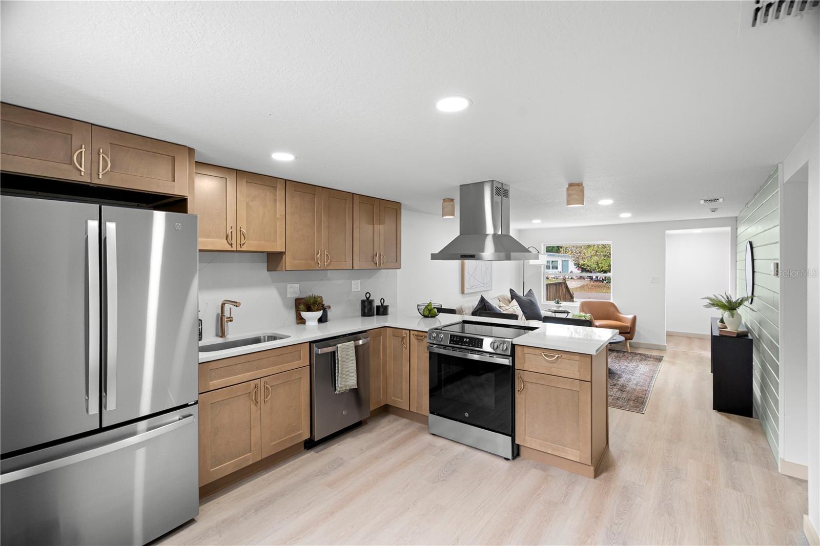 FLORADEL SUB - Residential