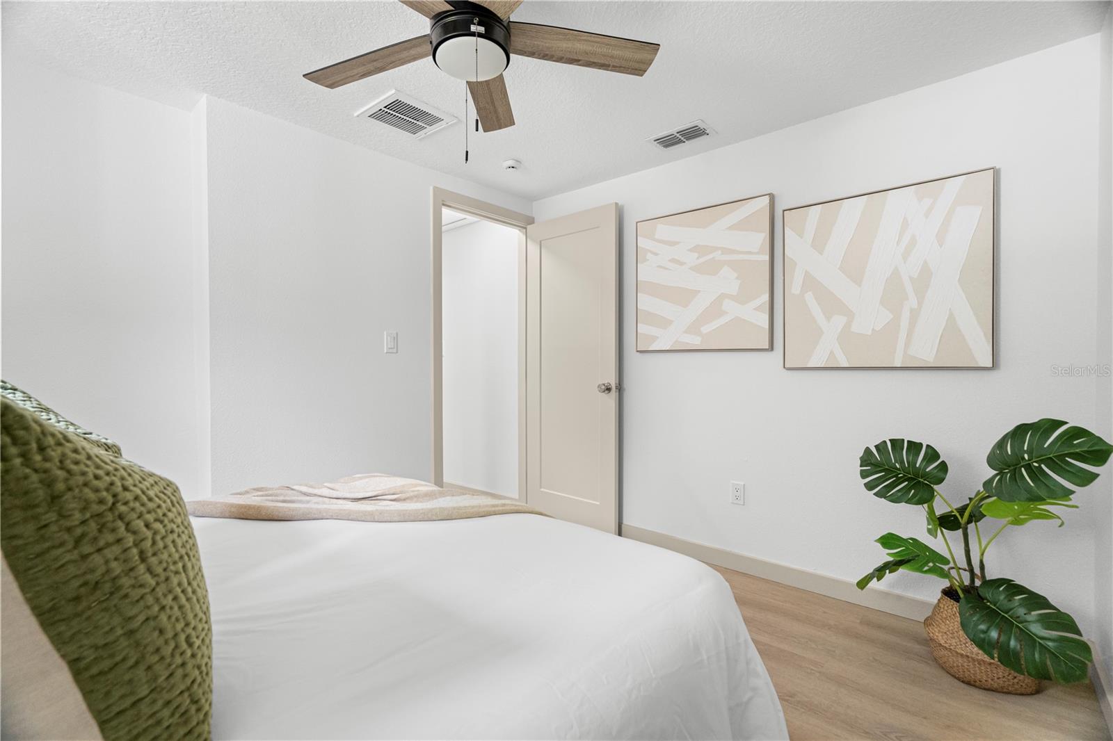 FLORADEL SUB - Residential