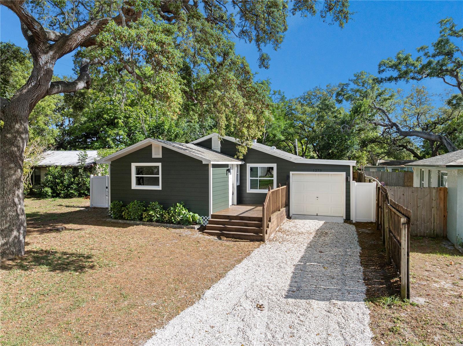 FLORADEL SUB - Residential