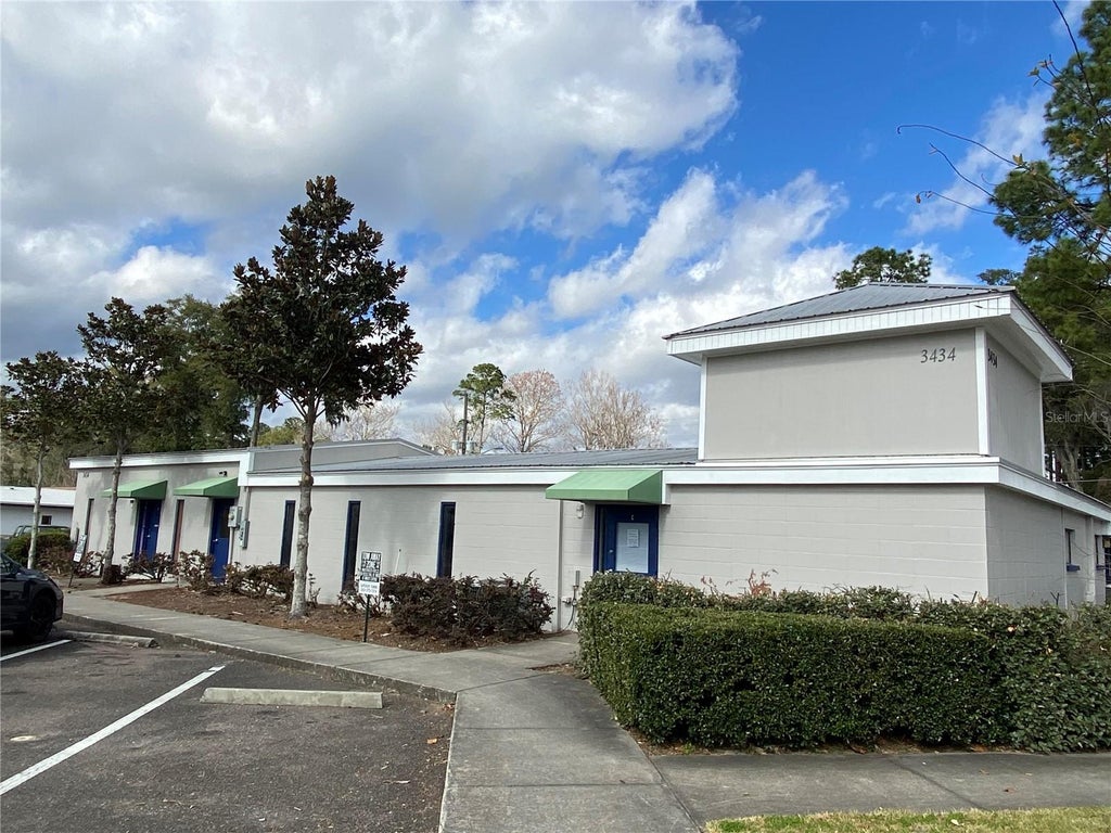 Photo of 3434 SW 24th Avenue #D, Gainesville, FL 32607 (MLS # GC544195)
