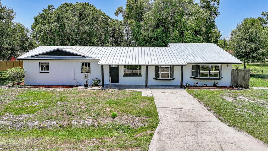 Photo of 1761 SE Plum Drive, Arcadia, FL 34266 (MLS # C7510011)