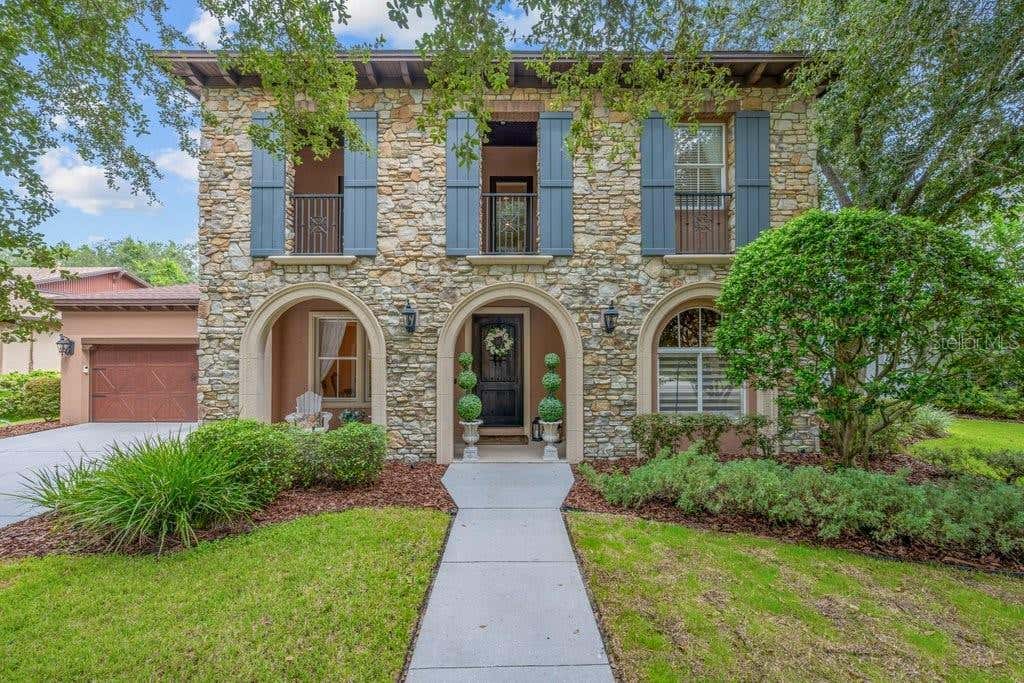 Photo of 16012 Ternglade Drive, Lithia, FL 33547 (MLS # TB8540740)