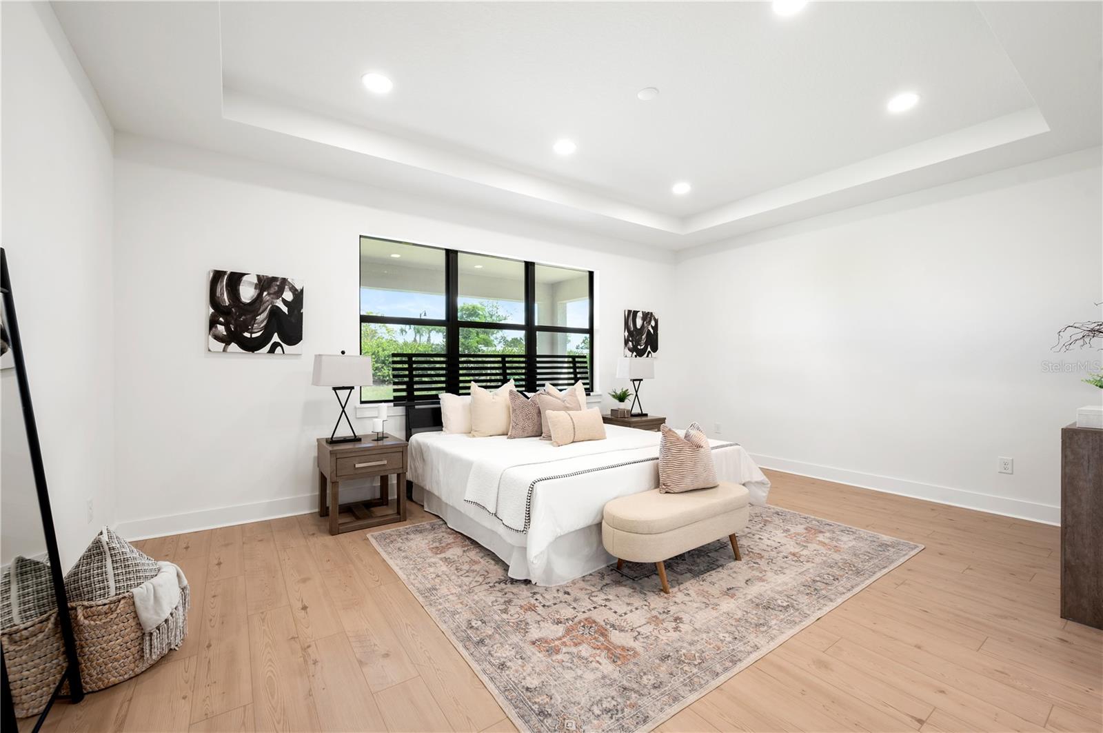 SOLSTICE AT WELLEN PARK - Residential