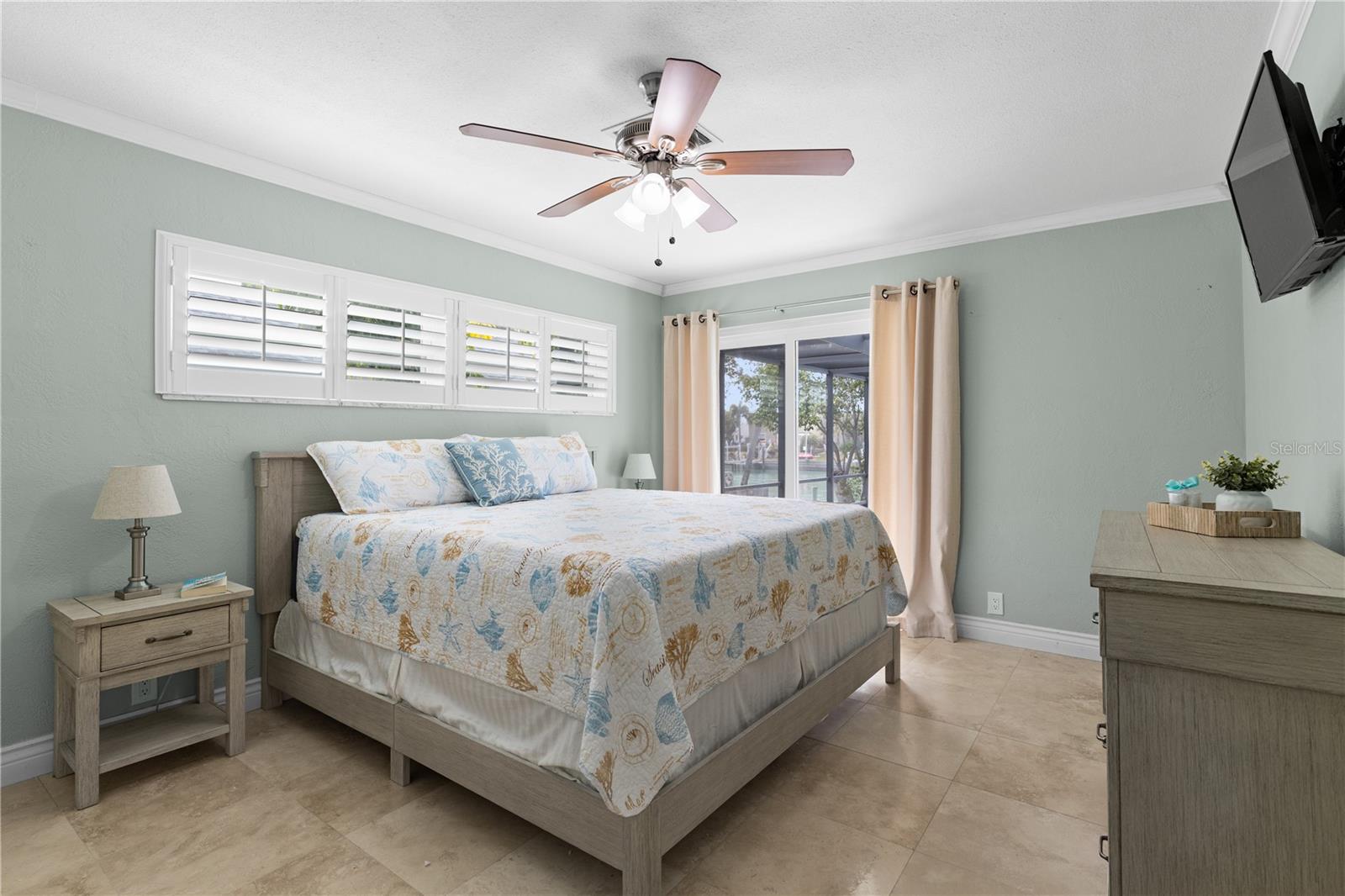 TIERRA VERDE - Residential