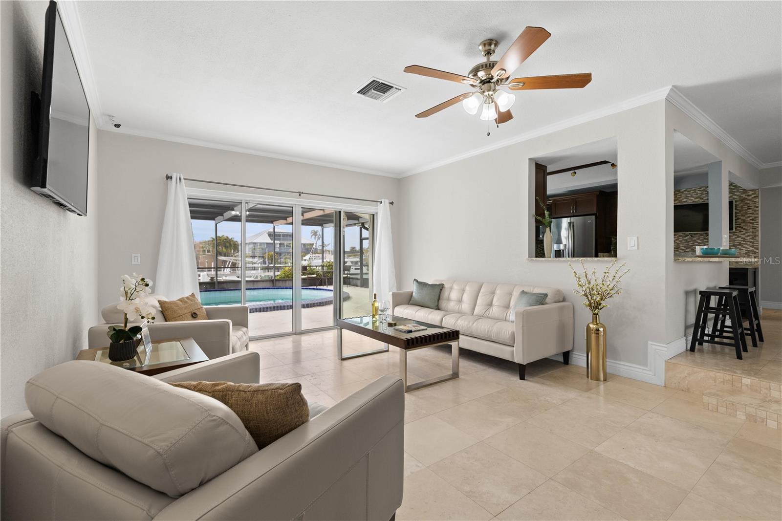 TIERRA VERDE - Residential