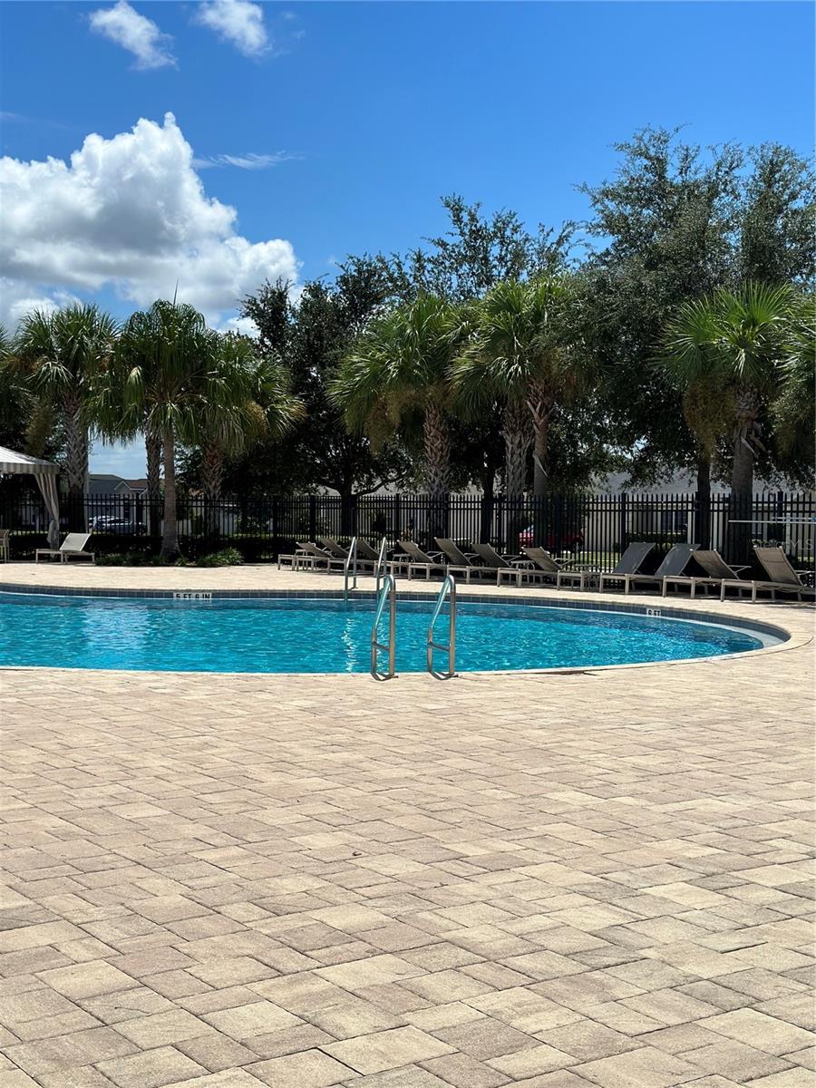 HIGHLAND MDWS 4B - Residential Lease