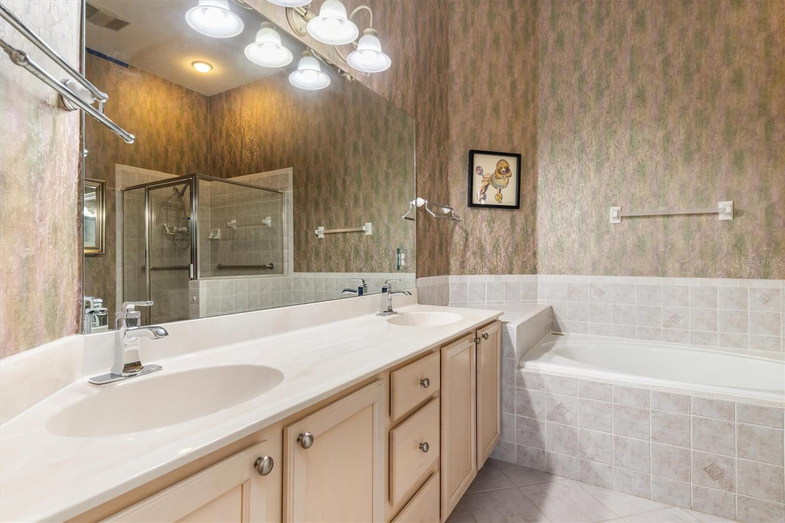 GRAND VISTA AT RIVERWOOD PH D - Residential