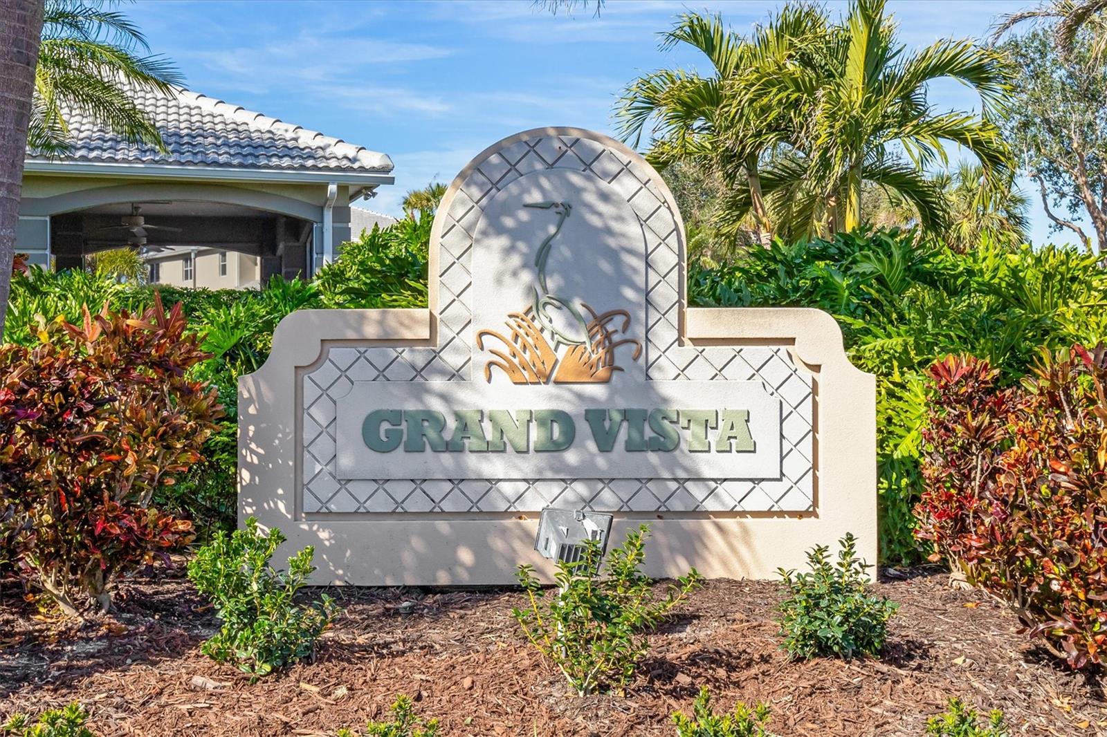 GRAND VISTA AT RIVERWOOD PH D - Residential