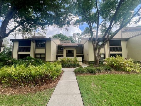Photo of 142 Woodlake Wynde #48, Oldsmar, FL 34677 (MLS # TB8507526)